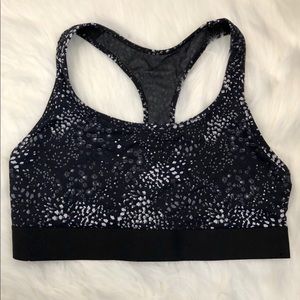 Victoria secret sports bra M